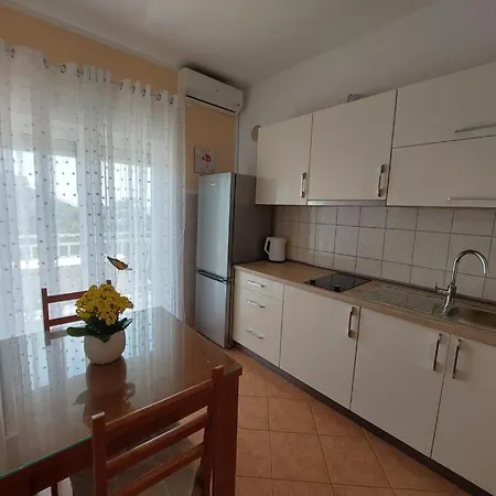 Apartament Tonci Primošten