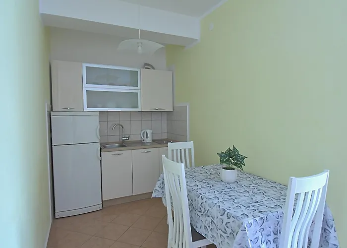 Tonci Apartment Primosten